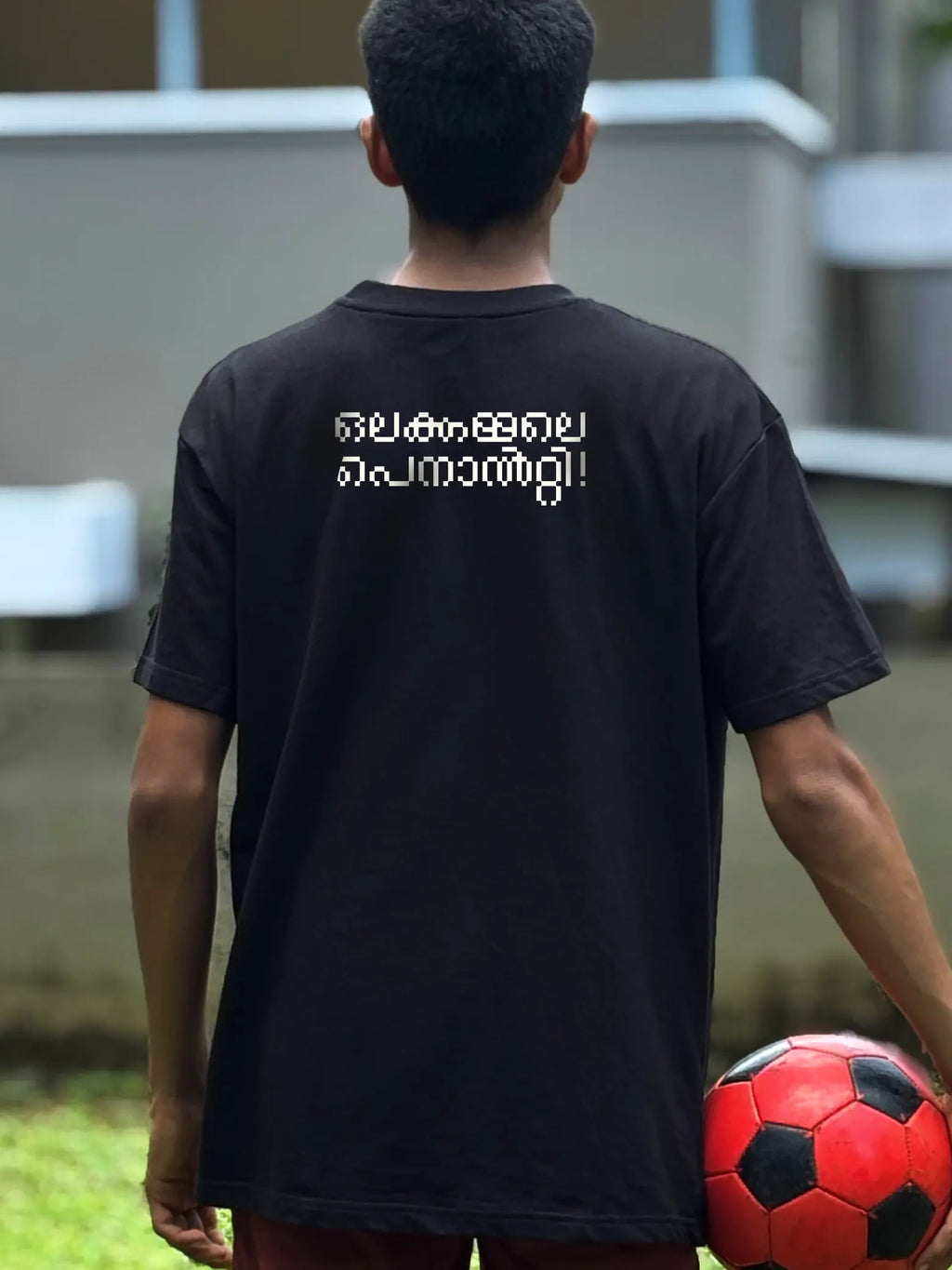 PENALTY KICK (Boxy Fit T-Shirt )