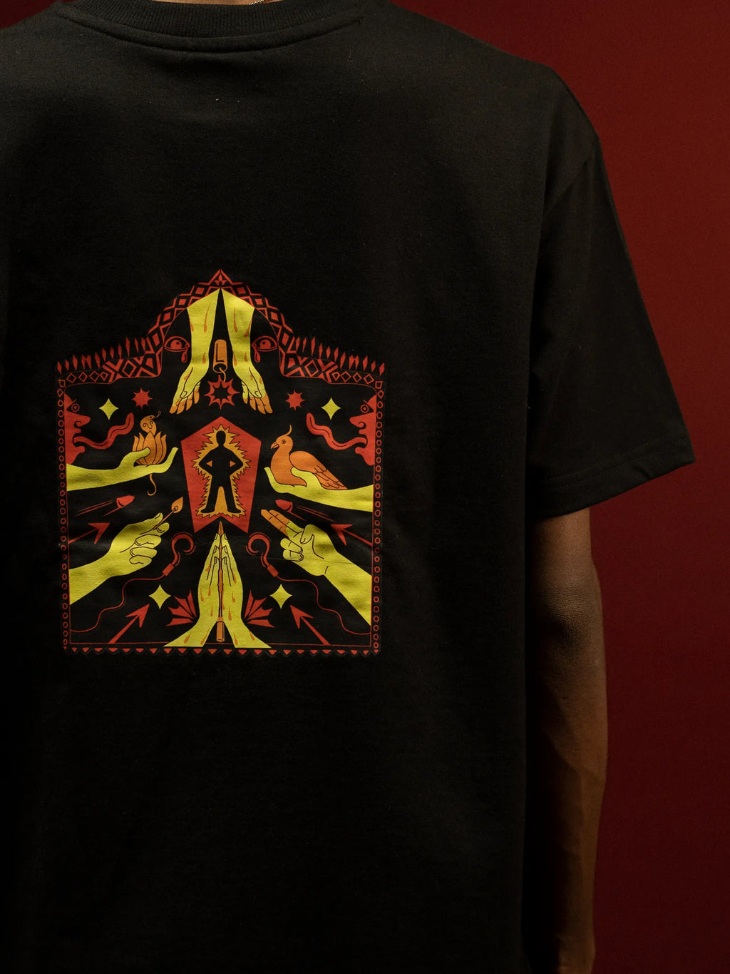 MANIFESTO (Boxy Fit T-Shirt)