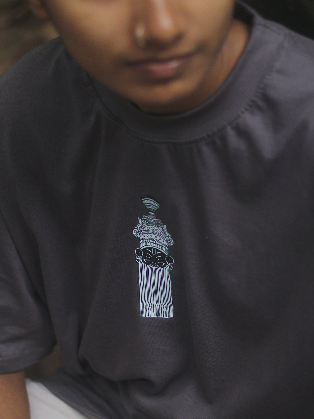 Onapottan Oversized  Drop-Shoulder T-Shirt